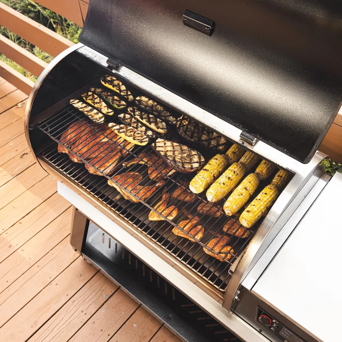 A loaded Backyard Beast 1200 with the lid open