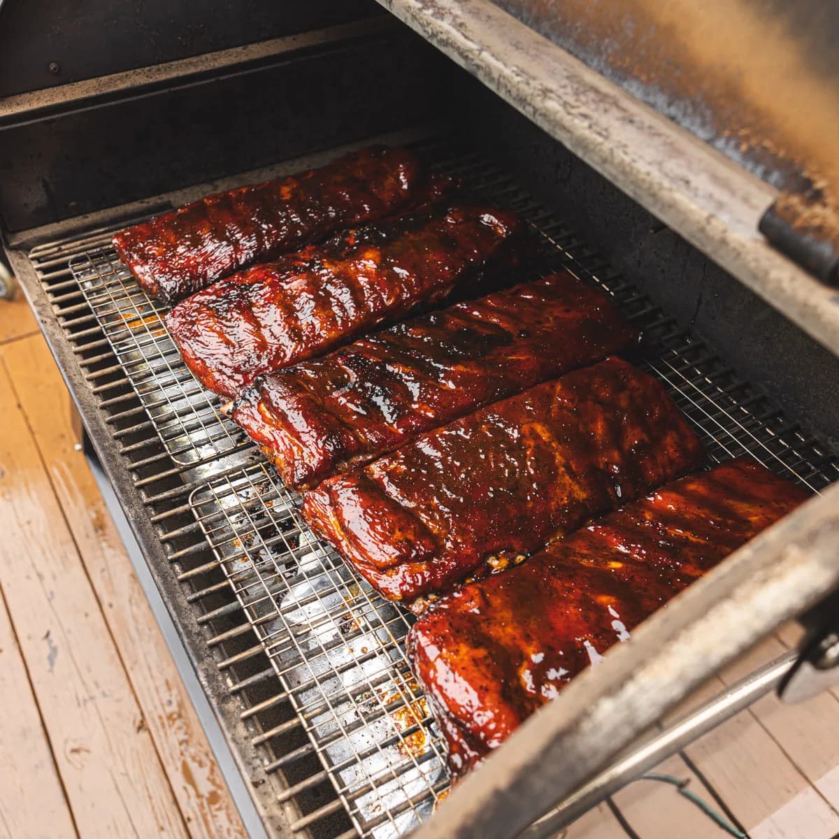 Glazed ribs on a DualFire 1200